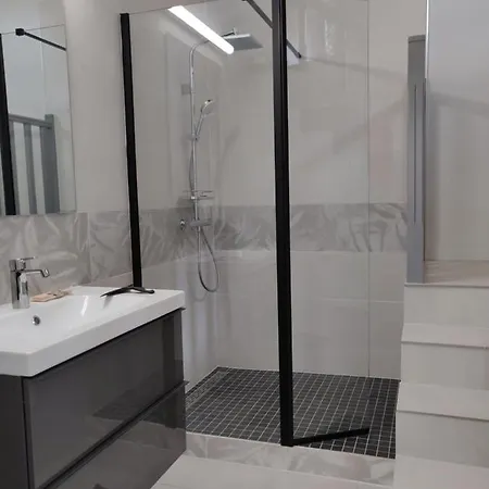 Aux Belles Pierres Apartment