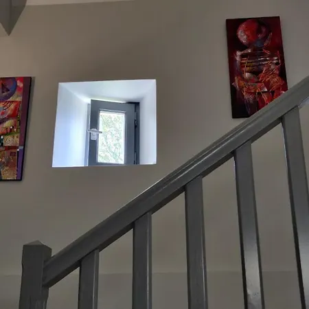 Apartment Aux Belles Pierres